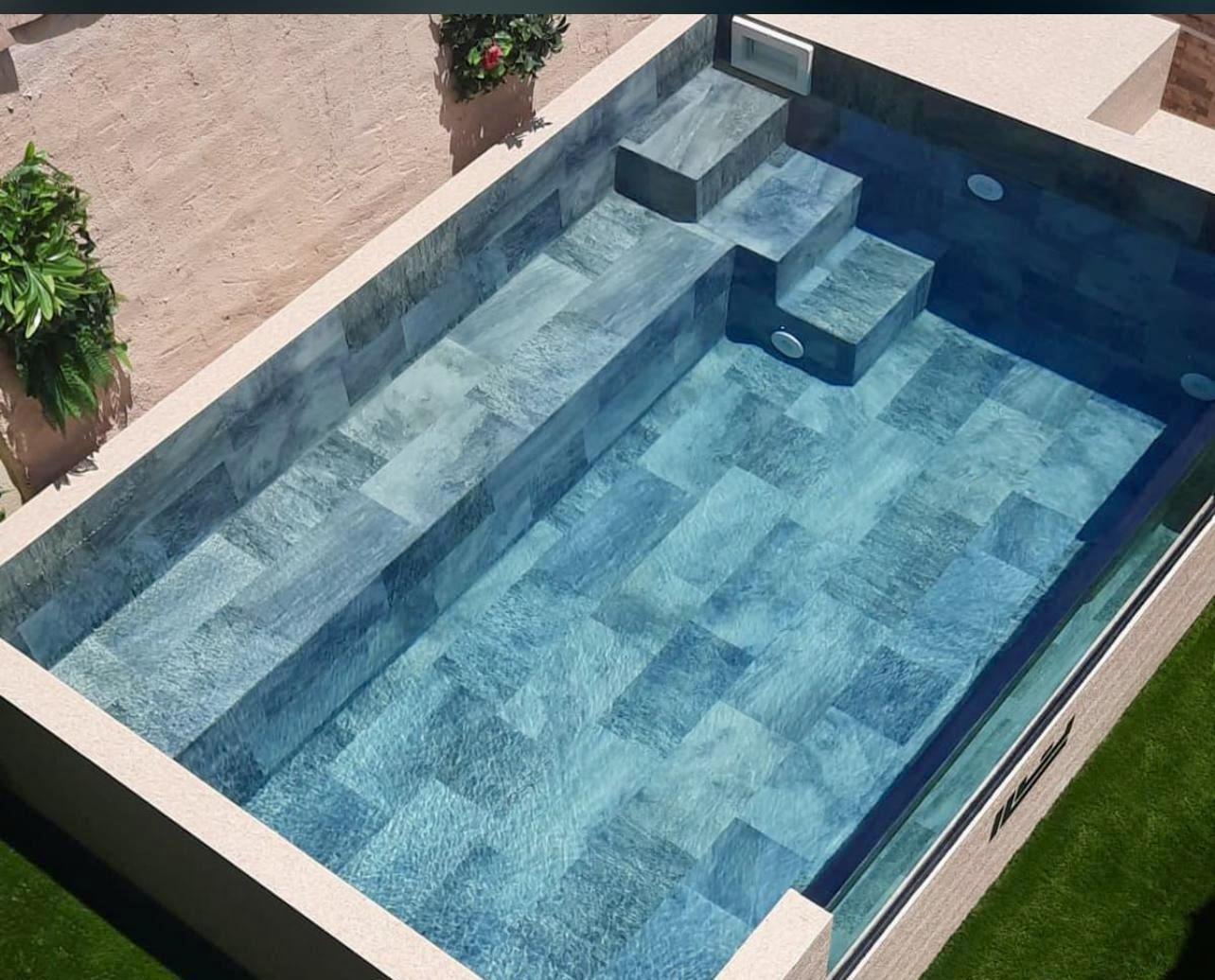 Piscina autoportante Azulena PRO 525