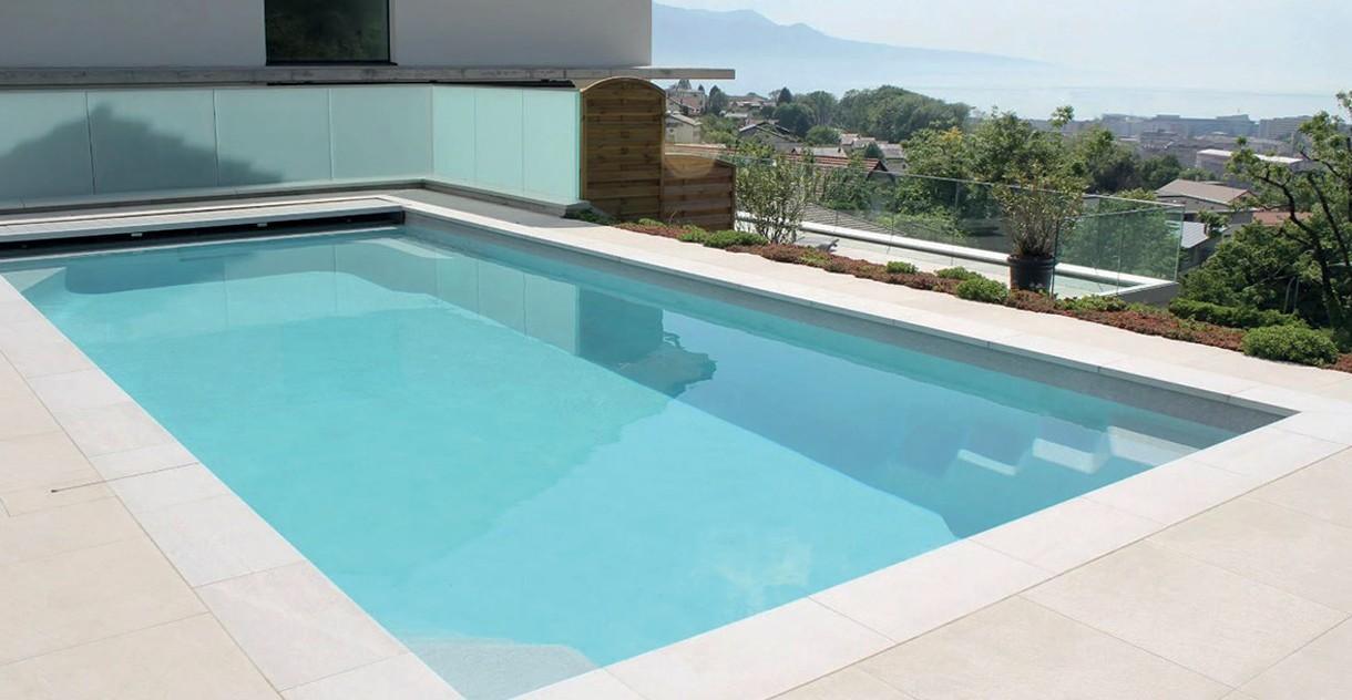 Piscina de fibra de vidrio Platinium 7 Autocover